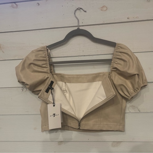 7 For All Mankind NWT Faux
Leather Crop Top Size Medium - Picture 10 of 16